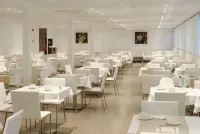 ラス ガビオタス スイーツ ホテル ＆ スパ - 朝食