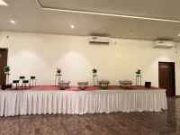 Hotel Madhuban - breakfast