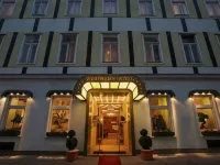 Hotel Westbahn Hotels near 16. Ottakring