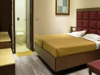 Hotel Melrose Inn - Near Railway Station , Aligarh - 3-Star