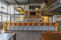 The Block Hotel & Commons - Bares