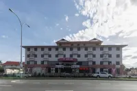 Y Hotel - 2-Star