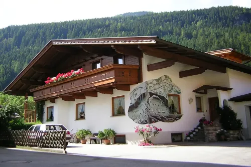 Haus Guenther, vacation apartment for families, couples or singles. - WiFi
