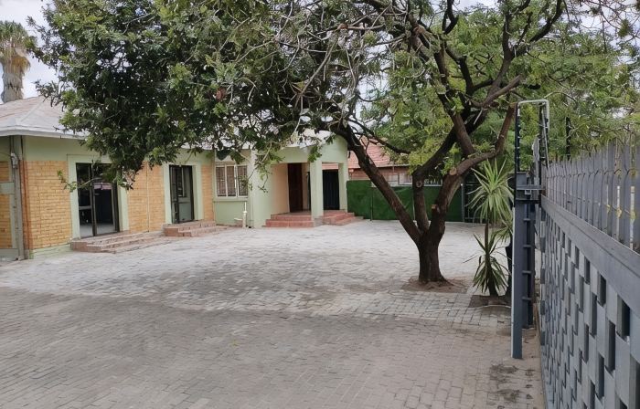 Laroza Guest House