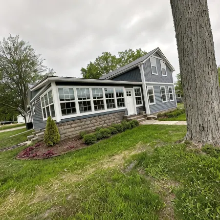 Completely remodeled getaway! Walking distance to beach, restaurants and bars