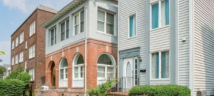Modern Oasis- Downtown Luxury Stay, Spacious Cozy Home Hotels in Portsmouth