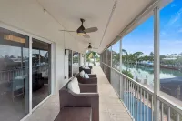 Exquisite Key Colony Beach Retreat- 420/430 11th Street KCB - Wifi