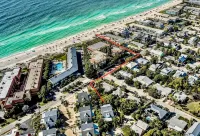 Beach House Anna Maria Island, FL - 1 block to beach!