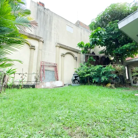 Homey Guesthouse Near SBY Zoo Syariah Hôtels à : Wonokromo