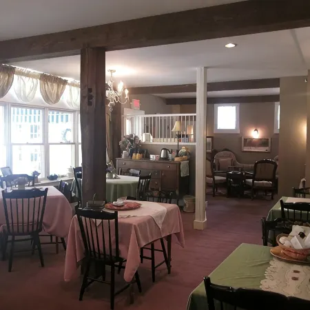 Greenwood Manor Inn