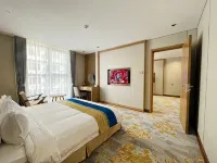 Phu Long Tam Ky Hotel & Restaurant Hoteles cerca del Aeropuerto de Chu Lai