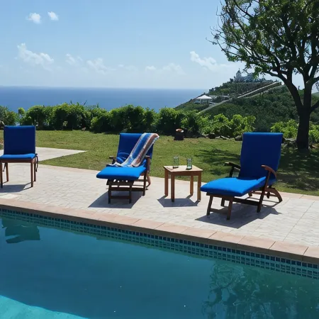East End Overlook, 3 Acre Ridgetop Estate with Dual Shore Views