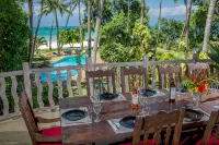 Monkey Beach House, Beachfront, Ocean Views,  Shared Pool, Staff Provided - 4-Star