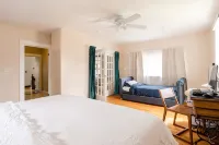 Spacious Farmhouse near Belleayre - Sleeps 14 - 4 stelle