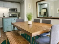 The Casino Cottage in Durant! Hotel Amenities, 2 Kings, 4mi to Casino, Sleeps 8 Hotels in Durant