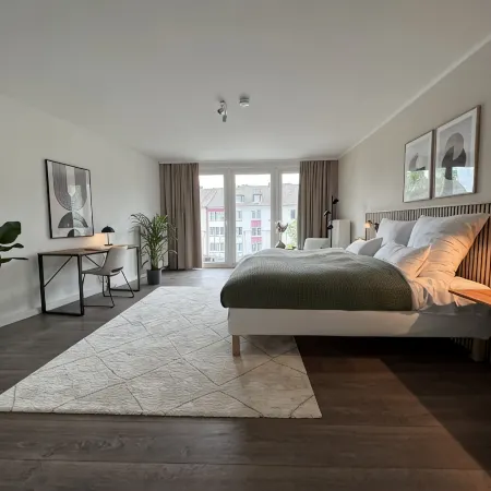 Neue, Stylische 2-zimmer Wohnung in der Innenstadt mit Balkon