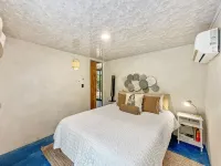 Butterfly Buddha Bungalow in the Playa Negra Jungle - Виллы