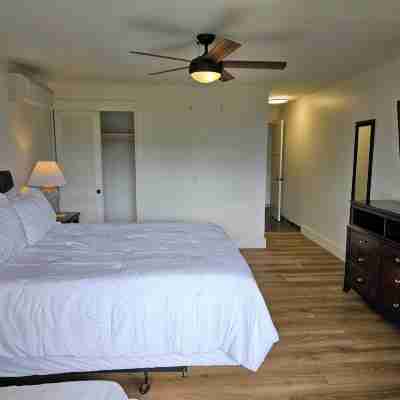 Hanalei Bay Resort 1 Bed/1Bath Condo, Award Winning Pool, 5 Minutes to the Beach Rooms
