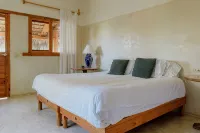 Villa Gardenia - Oceanfront House Mango