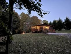 Cozy Secluded Cabin on 50 Acre Horse Ranch