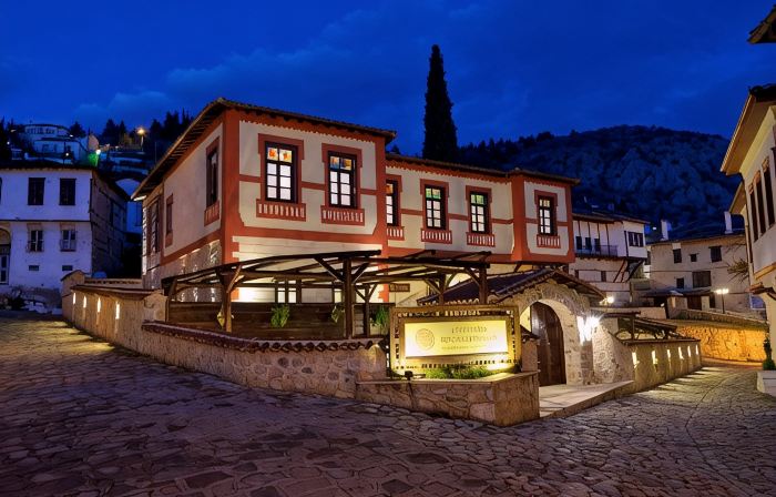 Αρχοντικό Ωρολογόπουλου