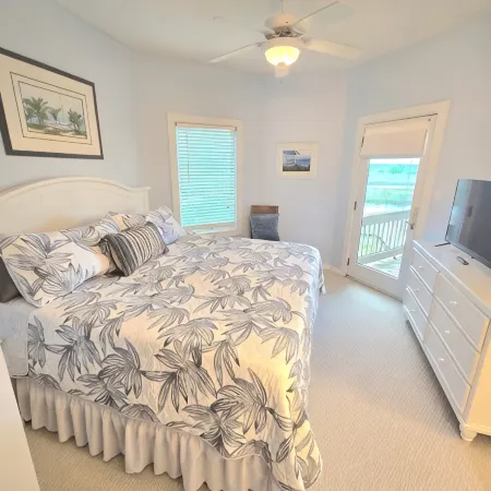 Soundfront, private dock, neighborhood pool, beach access, and tennis, Sunsets