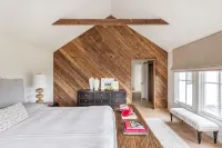 Architect Designed Wine Country View Home - Pool and Spa - Published in Magazine - 5 ดาว