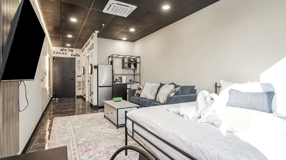 Melwood Suites Unit 104 Studio