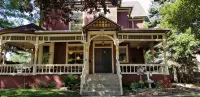 Historic Victorian Inn - Airport Shuttle
