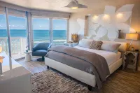 Sleep w the Waves! Direct Oceanfront Artist Owned - Breathtaking Pano Views! - 4つ星