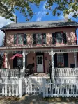Fully Rennovated Beach Themed Apt Rental in Victorian Property -  Ferienwohnungen