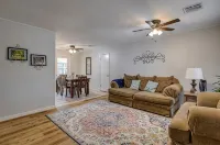 Close to Ulm & Meta, Pet Friendly, Fiber Internet, Carport! - 3 estrellas