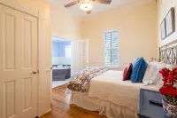 Charming Victorian Bike to Shops, Mins to Antiques & Wedding Venues - 4-Star