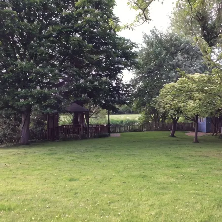 Heron View Riverside Retreat in Peaceful Rural Hamlet near Roman Town, Alcester