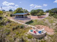 Couples Retreat Lakeside - Boutique