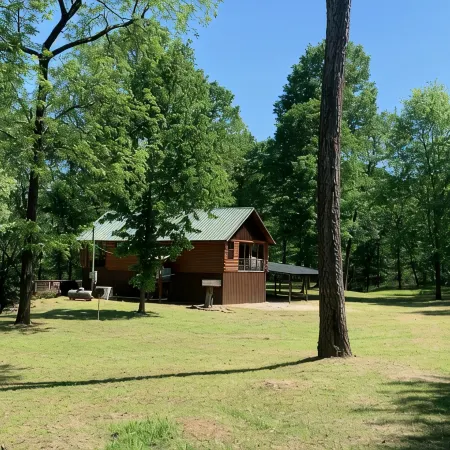 Secluded Riverfront Cabin 5 acres on Little Missouri River