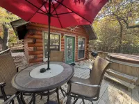 3 Crosslake ROMANTIC Log Cabin in the woods. Hot Tub & Wood Burning Fire Place. - Pools