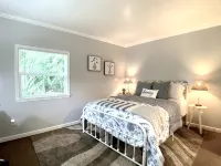 Beach & Redwoods 5mins from Unexpected Oasis - 4-Star