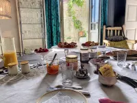 La VIE de Chateau - breakfast