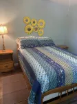 New lake view rental on Wolfcreek with boat ramp and lake access across the road - Apartments