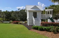 Summer Magic - NEWLY RENOVATED AND NEW FURNISHINGS! - 4-Star