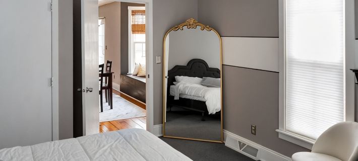 2nd floor loft near the lake! Hotels in Manitowoc County