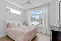 Modern 4-bedroom house Downtown Raleigh Skyline Views - شرفة