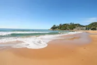 SANDY CORNER - Beach & Lakefront #1 BEST LOCATION - Wifi