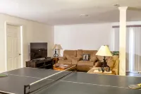 Golf front home with 8 beds - balcony