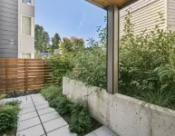 Luxury Alki Beach Townhome w/ Large Private Rooftop & Amazing Views! - sul mare
