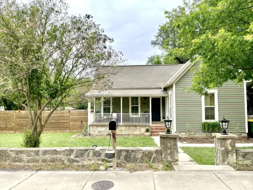 Remodeled historic cottage, 2-min walk to downtown. - Wifi