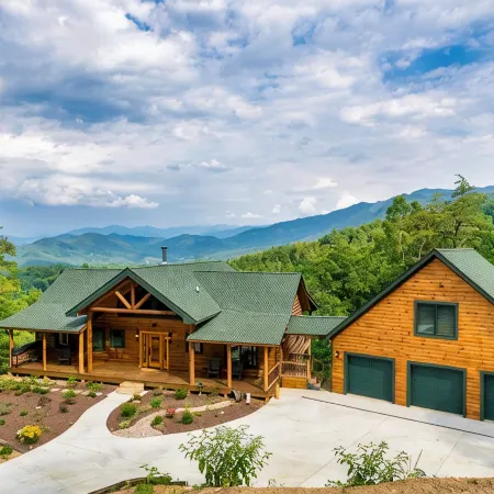 Luxury Cabin with Epic Mountain Views • Hot Tub • 10 Min to Cades Cove