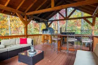 Extraordinary Lodge with Breathtaking Mt. Views - 3-Star