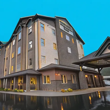 Stonebrook Lodge